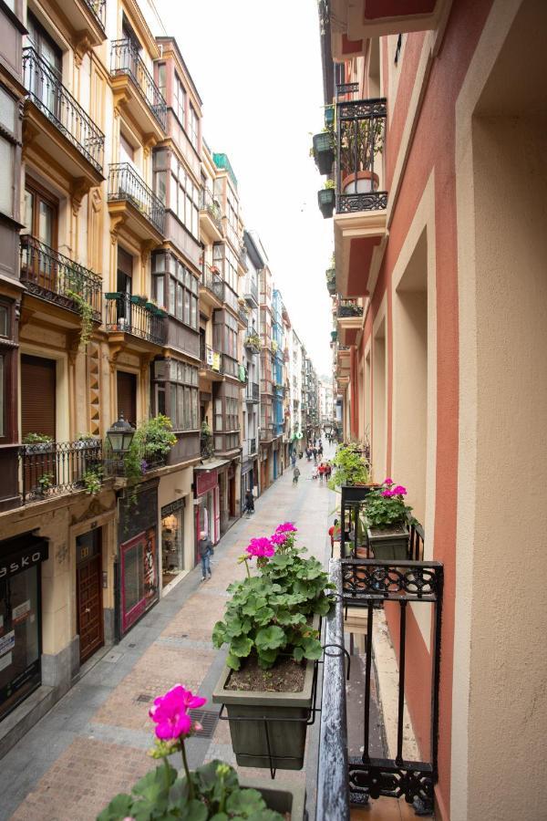 빌바오 Acogedor Apartamento En El Centro Del Casco Viejo 아파트 외부 사진